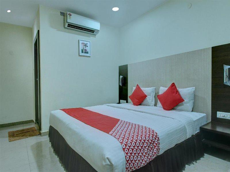 Hotel Tiruchendur Mani Iyer Palni Luaran gambar