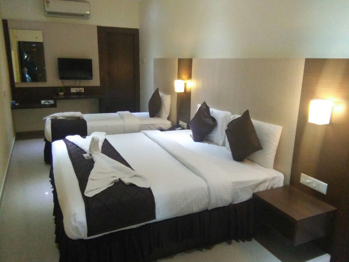 Hotel Tiruchendur Mani Iyer Palni Luaran gambar