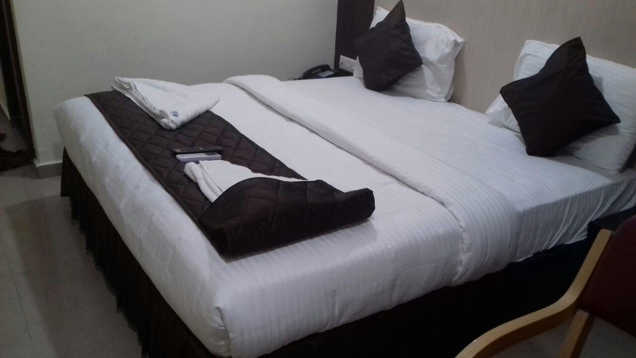 Hotel Tiruchendur Mani Iyer Palni Luaran gambar