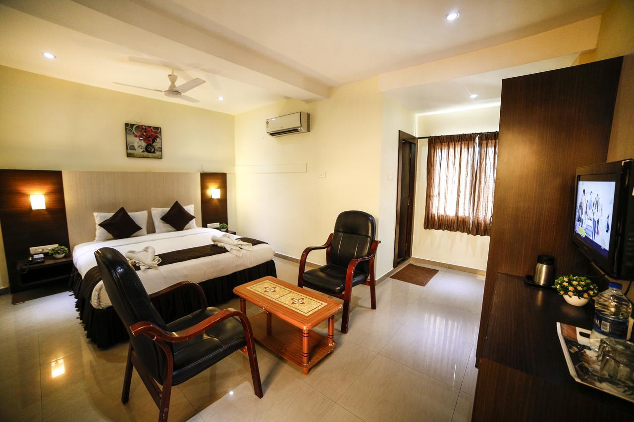 Hotel Tiruchendur Mani Iyer Palni Luaran gambar