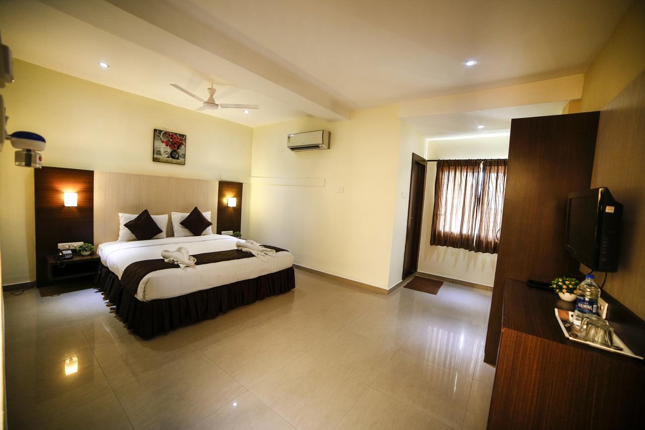 Hotel Tiruchendur Mani Iyer Palni Luaran gambar