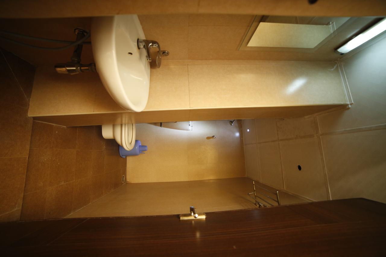Hotel Tiruchendur Mani Iyer Palni Luaran gambar